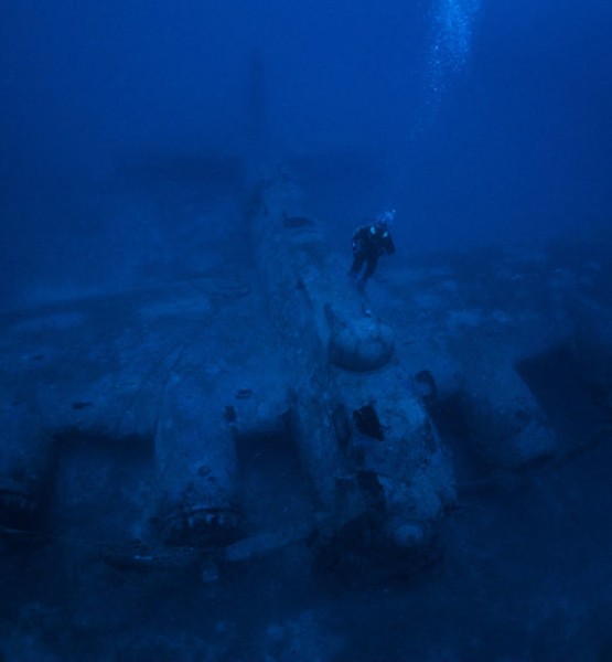 B 17 1 Diving centre B 24 Vis Croatia 1030x684