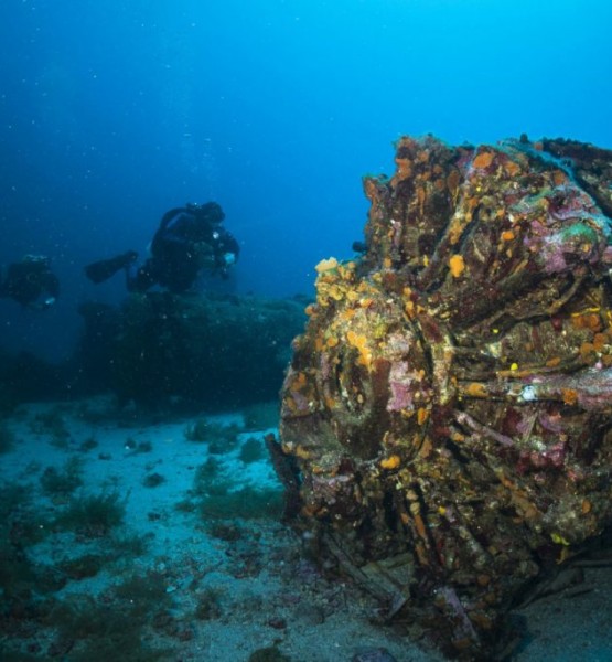 B 24 7 Diving centre B 24 Vis Croatia 1030x684